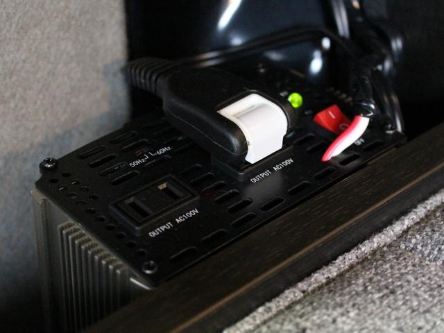 エブリイ ＰＣリミテッド　キャンピング車岡モータースミニチュアクルーズ外部電源カーテンベットキットナビフルセグバックカメラ（17枚目）