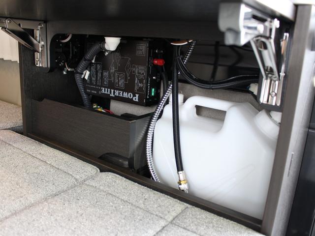 エブリイ ＰＣリミテッド　キャンピング車岡モータースミニチュアクルーズ外部電源カーテンベットキットナビフルセグバックカメラ（20枚目）