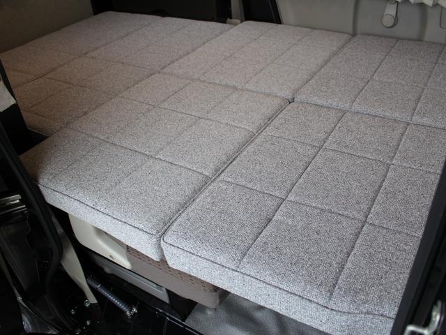 エブリイ ＰＣリミテッド　キャンピング車岡モータースミニチュアクルーズ外部電源カーテンベットキットナビフルセグバックカメラ（24枚目）