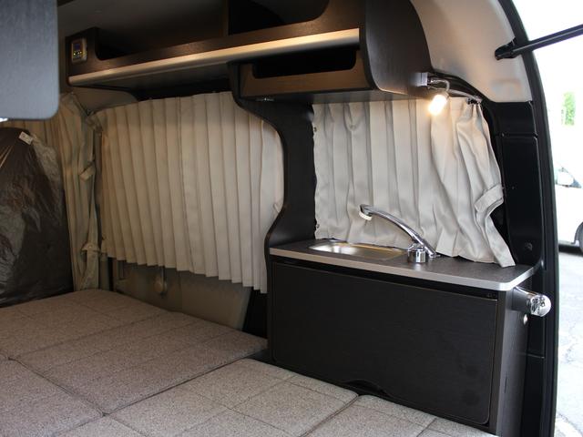 エブリイ ＰＣリミテッド　キャンピング車岡モータースミニチュアクルーズ外部電源カーテンベットキットナビフルセグバックカメラ（26枚目）
