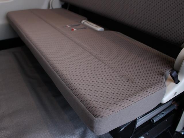 エブリイ ＰＣリミテッド　キャンピング車岡モータースミニチュアクルーズ外部電源カーテンベットキットナビフルセグバックカメラ（58枚目）