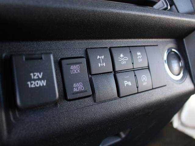 ハイゼットトラック ジャンボエクストラ 衝突軽減 リフトアップ 猪狩バンパーガード 荷台ロールバー MLJホイール ヨコハマジオランダーX-AT スマートキー アイドリングストップ 純正LEDヘッドライト LEDフォグランプ(4枚目)