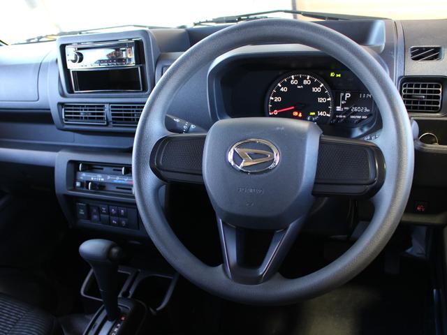 ハイゼットトラック ジャンボエクストラ 衝突軽減 リフトアップ 猪狩バンパーガード 荷台ロールバー MLJホイール ヨコハマジオランダーX-AT スマートキー アイドリングストップ 純正LEDヘッドライト LEDフォグランプ(18枚目)