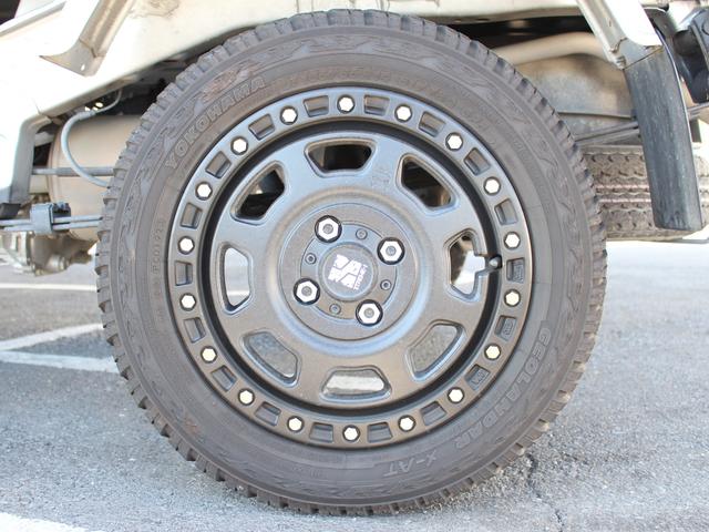 ハイゼットトラック ジャンボエクストラ 衝突軽減 リフトアップ 猪狩バンパーガード 荷台ロールバー MLJホイール ヨコハマジオランダーX-AT スマートキー アイドリングストップ 純正LEDヘッドライト LEDフォグランプ(28枚目)