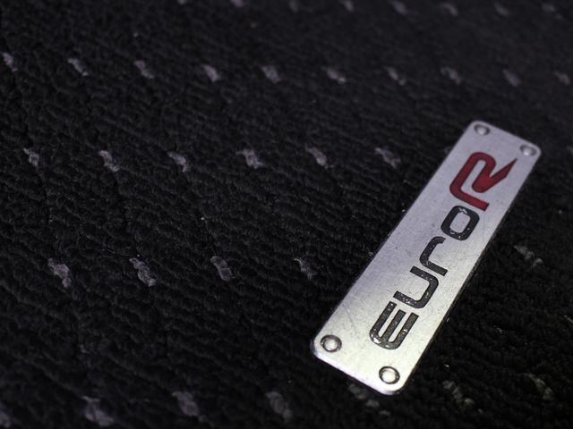 アコード ユーロR 6MT/純正レカロ/メーカーHDDナビ/ETC/無限サイドバイザー/MOMOステアリング/アークティックブルー(12枚目)