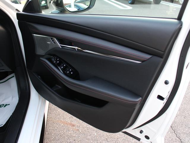 MAZDA3ファストバック XD ブラックトーンエディション 後期モデル特別仕様車シグネチャースタイル360°カメラBOSEサウンドシステムナビフルセグTVドラレコ&ETC(25枚目)