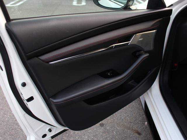 MAZDA3ファストバック XD ブラックトーンエディション 後期モデル特別仕様車シグネチャースタイル360°カメラBOSEサウンドシステムナビフルセグTVドラレコ&ETC(30枚目)
