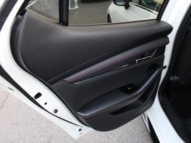 MAZDA3ファストバック XD ブラックトーンエディション 後期モデル特別仕様車シグネチャースタイル360°カメラBOSEサウンドシステムナビフルセグTVドラレコ&ETC(37枚目)