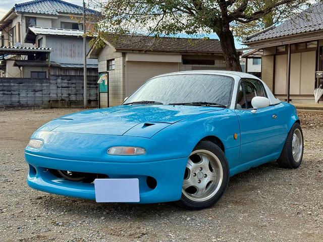 ユーノスロードスター ノーマルベース ノーマルベース(2名)TEIN車高調/軽量化フライホイール/KTSインテークパイプ/社外エキマニ/HKSマフラー/スタビリンク/タイミングベルト交換済み/15インチ社外ホイール(2枚目)