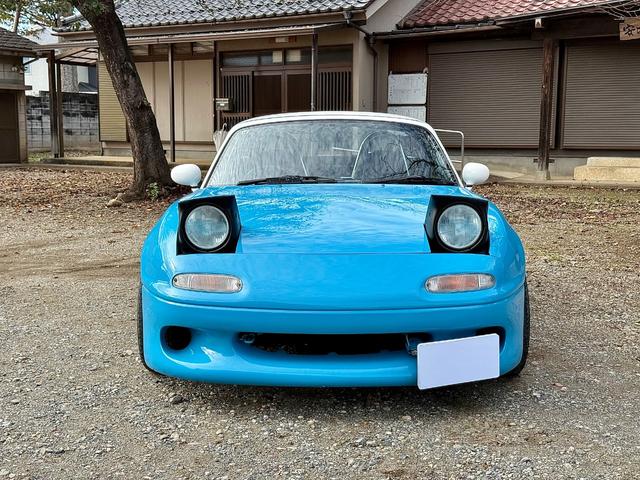 ユーノスロードスター ノーマルベース ノーマルベース(2名)TEIN車高調/軽量化フライホイール/KTSインテークパイプ/社外エキマニ/HKSマフラー/スタビリンク/タイミングベルト交換済み/15インチ社外ホイール(3枚目)