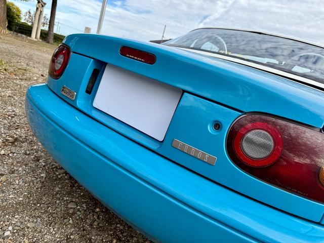 ユーノスロードスター ノーマルベース ノーマルベース(2名)TEIN車高調/軽量化フライホイール/KTSインテークパイプ/社外エキマニ/HKSマフラー/スタビリンク/タイミングベルト交換済み/15インチ社外ホイール(8枚目)