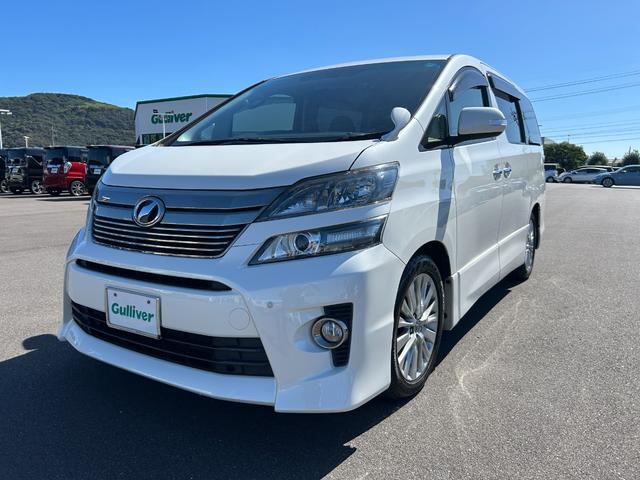 ヴェルファイア ２．４Ｚ　Ｇエディション　アルパインナビ　フルセグ　後席モニター　両側パワスラ　Ｂカメラ　ＥＴＣ　ドラレコ　シートヒーター　クリアランスソナー　横滑り防止装置　クルコン　オートライト　アイドリングストップ　純正ＡＷ　純正マット（69枚目）