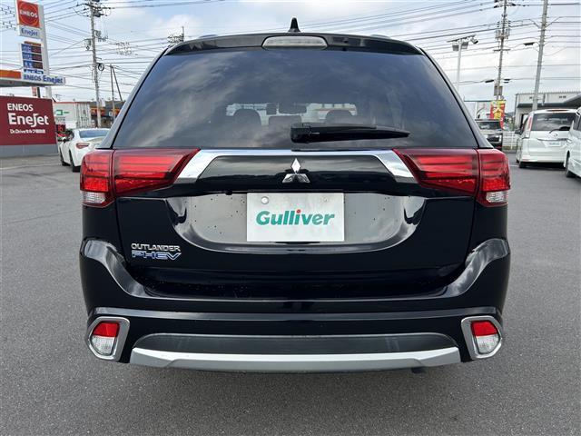 アウトランダーＰＨＥＶ Ｇセーフティパッケージ　社外９型ナビ　バックカメラ　ＥＴＣ　ドライブレコーダー　シートヒーター　ステアリングヒーター　衝突軽減　レーダークルーズコントロール　レーンキープ　１８インチ純正ＡＷ　純正フロアマット　充電ケーブル（38枚目）
