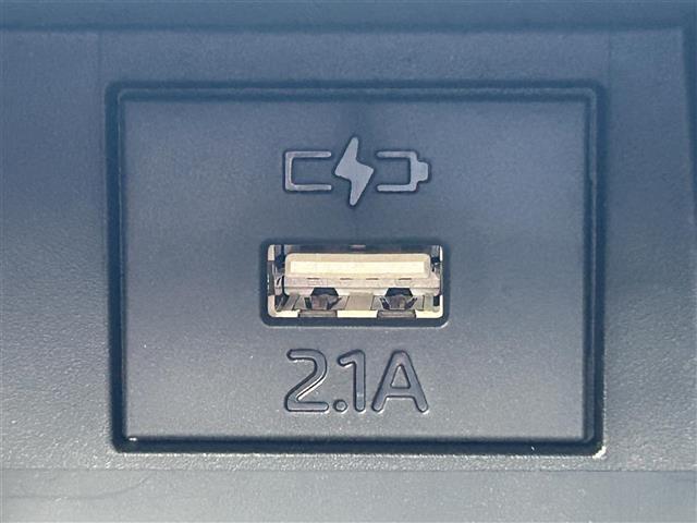 タフト Ｇターボ　禁煙車　純正９型ナビ　バックカメラ　フルセグＴＶ　Ｂｌｕｅｔｏｏｔｈ　ドラレコ　純正マッドガード　ＥＴＣ　衝突軽減　シートヒーター　電子パーキング　革ハンドル　ハンドルスイッチ　ＬＥＤヘッドライト（13枚目）