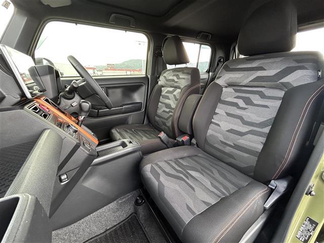 タフト Ｇターボ　禁煙車　純正９型ナビ　バックカメラ　フルセグＴＶ　Ｂｌｕｅｔｏｏｔｈ　ドラレコ　純正マッドガード　ＥＴＣ　衝突軽減　シートヒーター　電子パーキング　革ハンドル　ハンドルスイッチ　ＬＥＤヘッドライト（28枚目）