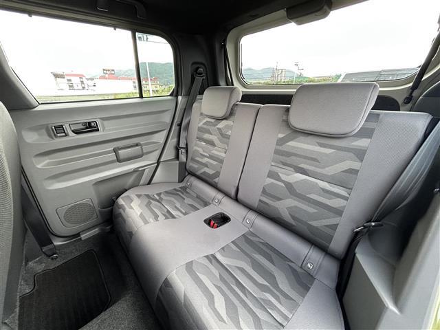 タフト Ｇターボ　禁煙車　純正９型ナビ　バックカメラ　フルセグＴＶ　Ｂｌｕｅｔｏｏｔｈ　ドラレコ　純正マッドガード　ＥＴＣ　衝突軽減　シートヒーター　電子パーキング　革ハンドル　ハンドルスイッチ　ＬＥＤヘッドライト（32枚目）