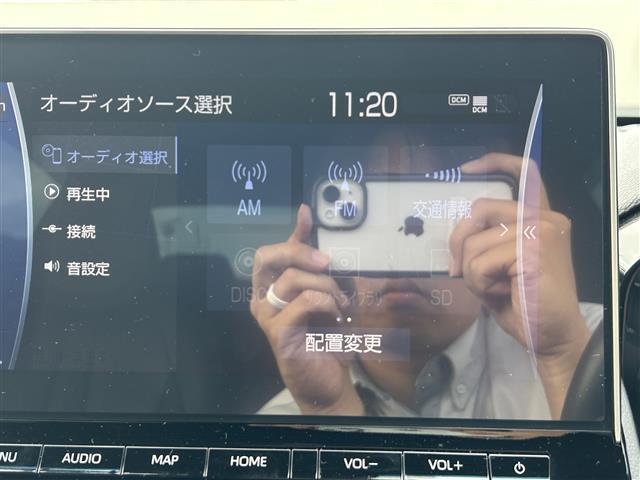 クラウンハイブリッド ＲＳアドバンス　禁煙車　純正１２．３型ナビ　サンルーフ　ＴＲＤエアロ　ＨＵＤ　全方位カメラ　Ｂｌｕｅｔｏｏｔｈ　ドラレコ　レーダー探知機　ＥＴＣ２．０　冷シート　温シート　パワーシート　ＢＳＭ　レーダクルコン（5枚目）