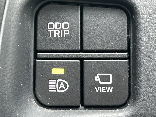 クラウンハイブリッド ＲＳアドバンス　禁煙車　純正１２．３型ナビ　サンルーフ　ＴＲＤエアロ　ＨＵＤ　全方位カメラ　Ｂｌｕｅｔｏｏｔｈ　ドラレコ　レーダー探知機　ＥＴＣ２．０　冷シート　温シート　パワーシート　ＢＳＭ　レーダクルコン（13枚目）
