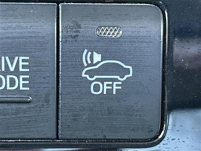 プリウスPHV Sセーフティプラス 純正9型ナビ バックカメラ ドラレコ ETC トヨタセーフティセンス 衝突軽減 パーキングアシスト レーダークルーズコントロール オートマチックハイビーム レーンキープ シートヒーター フロアマット(10枚目)