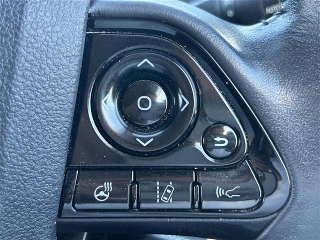 プリウスPHV Sセーフティプラス 純正9型ナビ バックカメラ ドラレコ ETC トヨタセーフティセンス 衝突軽減 パーキングアシスト レーダークルーズコントロール オートマチックハイビーム レーンキープ シートヒーター フロアマット(19枚目)