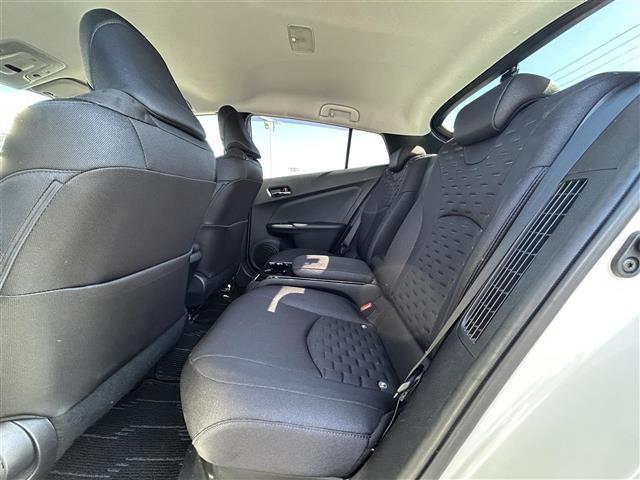 プリウスPHV Sセーフティプラス 純正9型ナビ バックカメラ ドラレコ ETC トヨタセーフティセンス 衝突軽減 パーキングアシスト レーダークルーズコントロール オートマチックハイビーム レーンキープ シートヒーター フロアマット(31枚目)