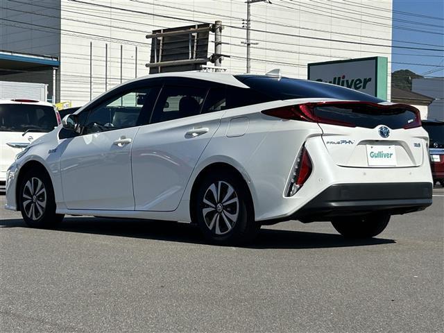 プリウスPHV Sセーフティプラス 純正9型ナビ バックカメラ ドラレコ ETC トヨタセーフティセンス 衝突軽減 パーキングアシスト レーダークルーズコントロール オートマチックハイビーム レーンキープ シートヒーター フロアマット(37枚目)