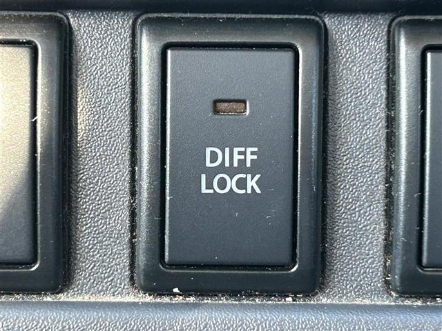 キャリイトラック ＫＸ　ワンオーナー　保証書　取扱説明書　記録簿　リモコンキー　衝突軽減ブレーキ　ヘッドライトレベライザー　フォグライト　ドアバイザー　４ＷＤ　パワーウィンドウ　ＭＴ車（16枚目）