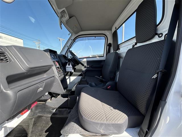 キャリイトラック ＫＸ　ワンオーナー　保証書　取扱説明書　記録簿　リモコンキー　衝突軽減ブレーキ　ヘッドライトレベライザー　フォグライト　ドアバイザー　４ＷＤ　パワーウィンドウ　ＭＴ車（28枚目）