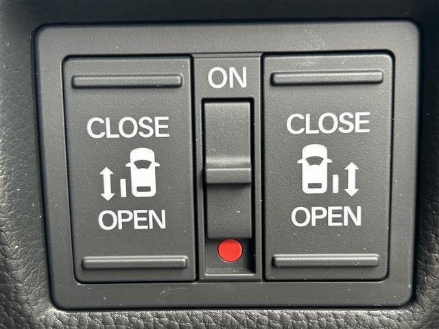 N-BOXカスタム L 純正ナビ 両側パワスラ バックカメラ 前後ドラレコ クリアランスソナー 衝突軽減 横滑り防止装置 レーダークルコン レーンキープアシスト オートライト アイドリングストップ 純正AW 純正フロアマット(6枚目)