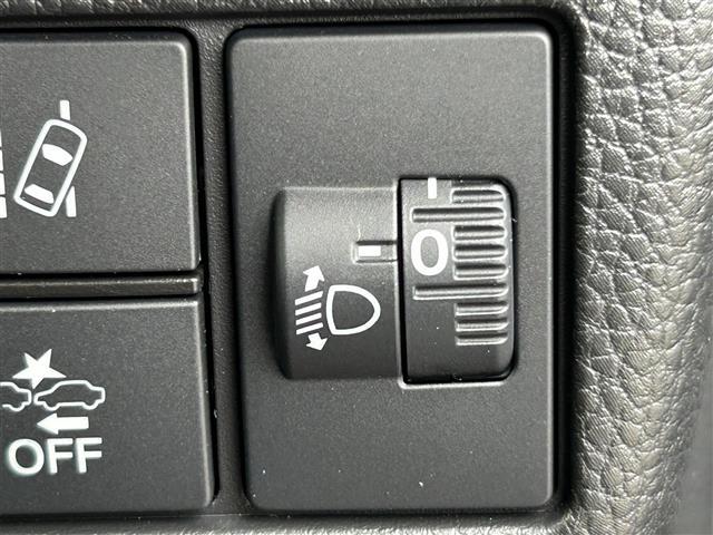 N-BOXカスタム L 純正ナビ 両側パワスラ バックカメラ 前後ドラレコ クリアランスソナー 衝突軽減 横滑り防止装置 レーダークルコン レーンキープアシスト オートライト アイドリングストップ 純正AW 純正フロアマット(10枚目)