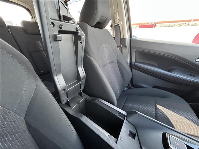 ノート X 純正ナビ 全方位カメラ ビルトインETC デジタルインナーミラー セーフティ・シールドスイッチ 電動パーキングブレーキ ブレーキホールド エマージェンシーブレーキ LEDライト 純正フロアマット(23枚目)