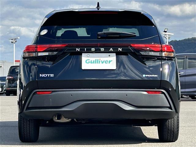 ノート X 純正ナビ 全方位カメラ ビルトインETC デジタルインナーミラー セーフティ・シールドスイッチ 電動パーキングブレーキ ブレーキホールド エマージェンシーブレーキ LEDライト 純正フロアマット(38枚目)