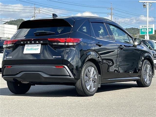 ノート X 純正ナビ 全方位カメラ ビルトインETC デジタルインナーミラー セーフティ・シールドスイッチ 電動パーキングブレーキ ブレーキホールド エマージェンシーブレーキ LEDライト 純正フロアマット(39枚目)