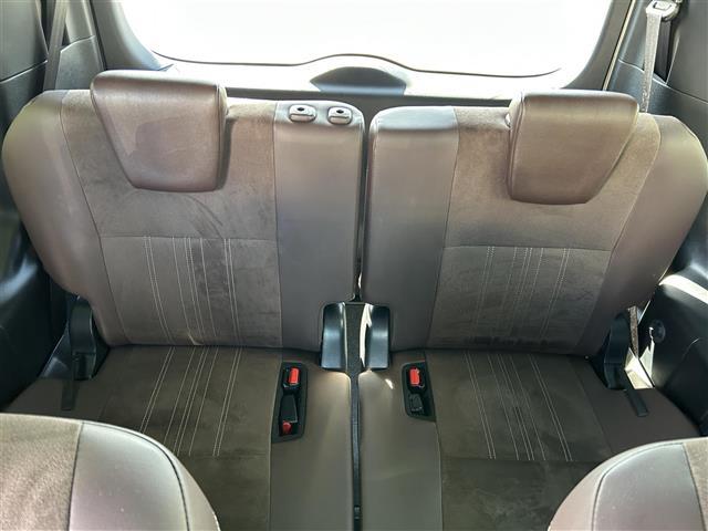 エスクァイア Ｇｉ　プレミアムパッケージ　ワンオーナー　純正１０型ナビ　純正１２．１インチフリップダウンモニター　バックカメラ　両側パワスラ　ドラレコ　ＥＴＣ　トヨタセーフティセンス　クルーズコントロール　シートヒーター　ステアリングヒーター（27枚目）