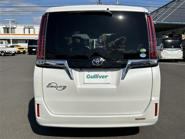 エスクァイア Ｇｉ　プレミアムパッケージ　ワンオーナー　純正１０型ナビ　純正１２．１インチフリップダウンモニター　バックカメラ　両側パワスラ　ドラレコ　ＥＴＣ　トヨタセーフティセンス　クルーズコントロール　シートヒーター　ステアリングヒーター（38枚目）