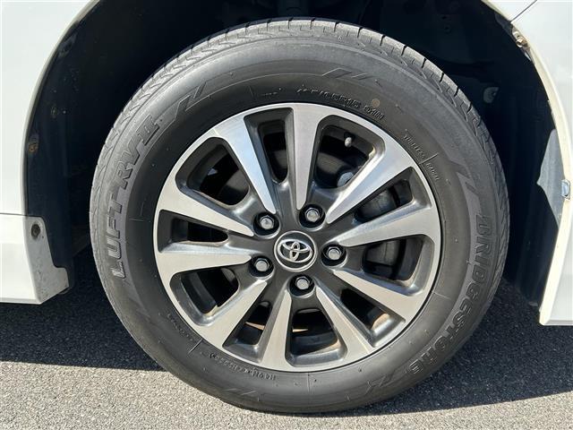 エスクァイア Ｇｉ　プレミアムパッケージ　ワンオーナー　純正１０型ナビ　純正１２．１インチフリップダウンモニター　バックカメラ　両側パワスラ　ドラレコ　ＥＴＣ　トヨタセーフティセンス　クルーズコントロール　シートヒーター　ステアリングヒーター（41枚目）