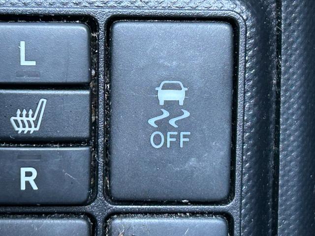 アクア G 純正ナビ バックカメラ ビルトインETC クルーズコントロール 横滑り防止装置 D/N席シートヒーター プッシュスタート スマートキー 純正フロアマット 電動格納ミラー(10枚目)