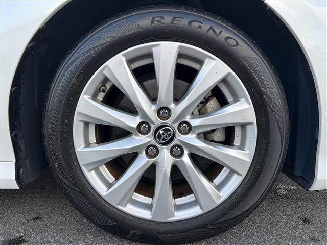 カムリ G ワンオーナー 禁煙車 純正9インチナビ バックカメラ BSM フルセグTV Bluetooth ETC2.0 パワーシート 衝突軽減 レーンアシスト レーダクルコン LEDライト 取説 保証書(41枚目)