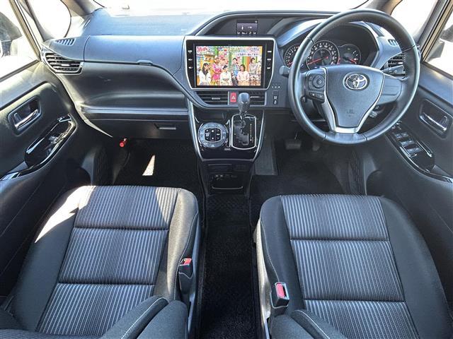 ヴォクシー ZS 煌II 純正10インチナビ バックカメラ 両側パワスラ ETC ドラレコ トヨタセーフティセンス クルーズコントロール 衝突軽減 オートマチックハイビーム 純正16インチAW USB入力端子 社外フロアマット(42枚目)