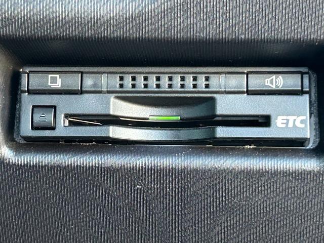 アクア X-アーバン 純正ナビ バックカメラ フルセグTV ビルトインETC Bluetooth 横滑り防止装置 アイドリングストップ オートライト プッシュスタート スマートキー 電動格納ミラー ヘッドライトレベライザー(13枚目)
