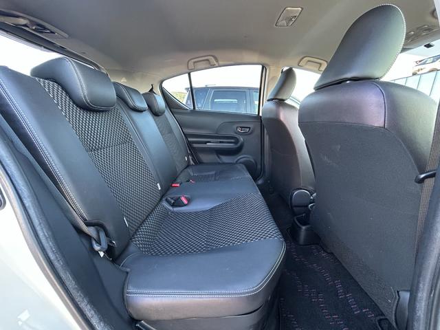 アクア X-アーバン 純正ナビ バックカメラ フルセグTV ビルトインETC Bluetooth 横滑り防止装置 アイドリングストップ オートライト プッシュスタート スマートキー 電動格納ミラー ヘッドライトレベライザー(15枚目)