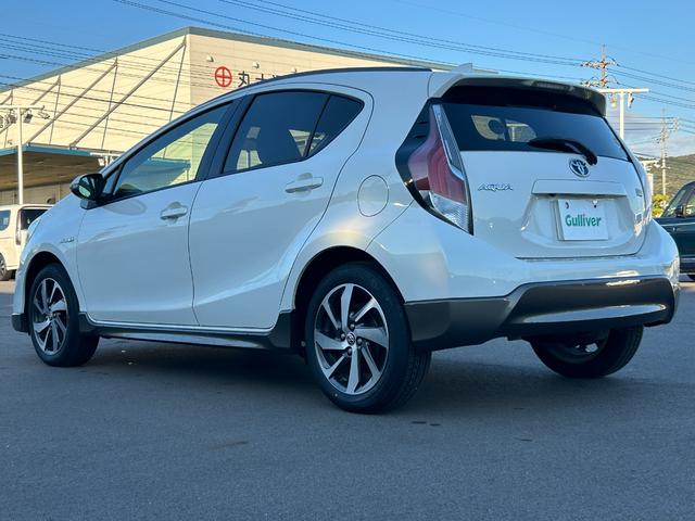 アクア X-アーバン 純正ナビ バックカメラ フルセグTV ビルトインETC Bluetooth 横滑り防止装置 アイドリングストップ オートライト プッシュスタート スマートキー 電動格納ミラー ヘッドライトレベライザー(20枚目)