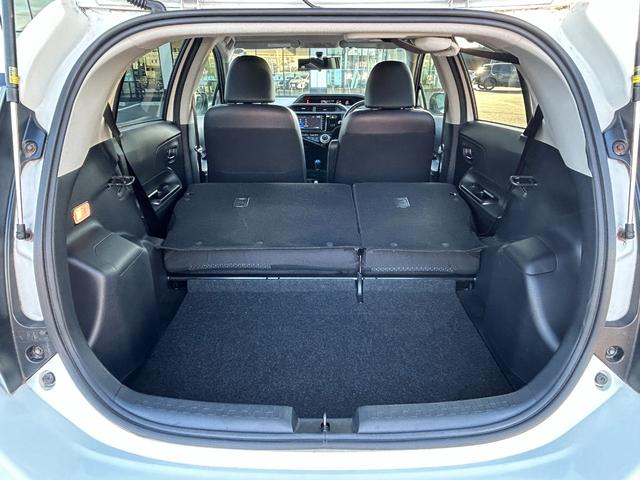 アクア X-アーバン 純正ナビ バックカメラ フルセグTV ビルトインETC Bluetooth 横滑り防止装置 アイドリングストップ オートライト プッシュスタート スマートキー 電動格納ミラー ヘッドライトレベライザー(43枚目)