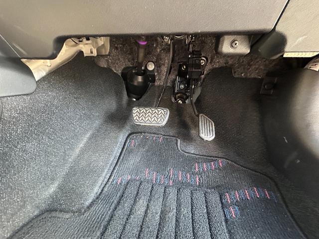 アクア X-アーバン 純正ナビ バックカメラ フルセグTV ビルトインETC Bluetooth 横滑り防止装置 アイドリングストップ オートライト プッシュスタート スマートキー 電動格納ミラー ヘッドライトレベライザー(48枚目)