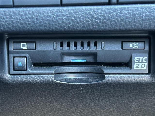 ハリアーハイブリッド Z レザーパッケージ JBL 純正12.3インチナビ バックカメラ BSM ETC2.0 デジタルインナーミラー ドラレコ トヨタセーフティセンス レーダークルーズ パワーバックドア ベンチレーション 19インチ純正AW(12枚目)