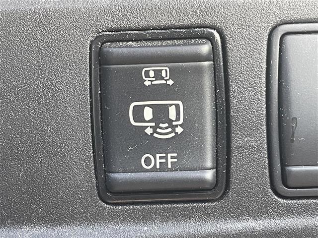 セレナ e-パワー ハイウェイスターV 純正10インチナビ アラウンドビューモニター プロパイロット ブラインドスポットモニター ETC 前後ドライブレコーダー 両側パワースライドドア レーンキープアシスト 横滑り防止装置 Wエアコン(11枚目)