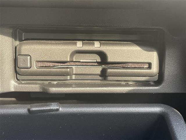 セレナ e-パワー ハイウェイスターV 純正10インチナビ アラウンドビューモニター プロパイロット ブラインドスポットモニター ETC 前後ドライブレコーダー 両側パワースライドドア レーンキープアシスト 横滑り防止装置 Wエアコン(19枚目)