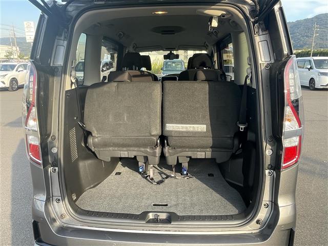 セレナ e-パワー ハイウェイスターV 純正10インチナビ アラウンドビューモニター プロパイロット ブラインドスポットモニター ETC 前後ドライブレコーダー 両側パワースライドドア レーンキープアシスト 横滑り防止装置 Wエアコン(32枚目)