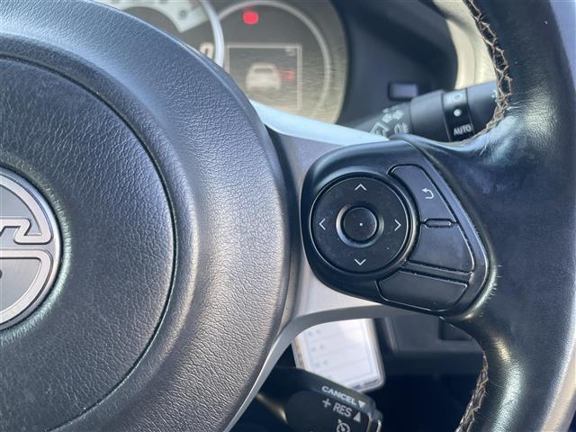 ８６ ＧＴリミテッド　ブラックパッケージ　登録時走行距離８６６３５ｋｍ　社外ナビ（ＡＭ／ＦＭ／ＣＤ／ＤＶＤ／ＢＴ）　バックカメラ　ＲＡＹＳ１８インチアルミホイール　ＢＬＩＴＺマフラー　ＴＯＭ’Ｓエアロパーツ　純正ｂｒｅｍｂｏレッドキャリパー（14枚目）