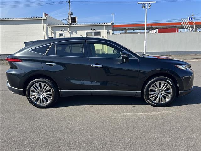 ハリアーハイブリッド Ｚ　純正１２．３インチナビ　バックカメラ　ブラインドスポットモニター　デジタルインナーミラー　ＥＴＣ２．０　レーダークルーズコントロール　レーンディパーチャーアラート　クリアランスソナー　横滑り防止装置（40枚目）